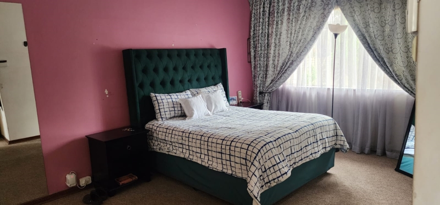 To Let 5 Bedroom Property for Rent in Roodia Free State